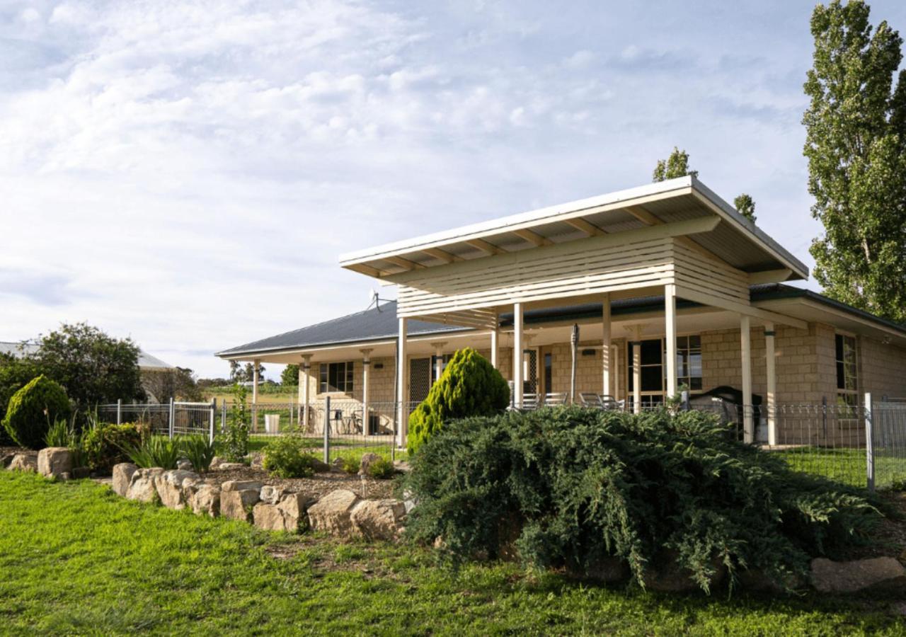 Ridgemill Estate Aparthotel Станторп Екстериор снимка