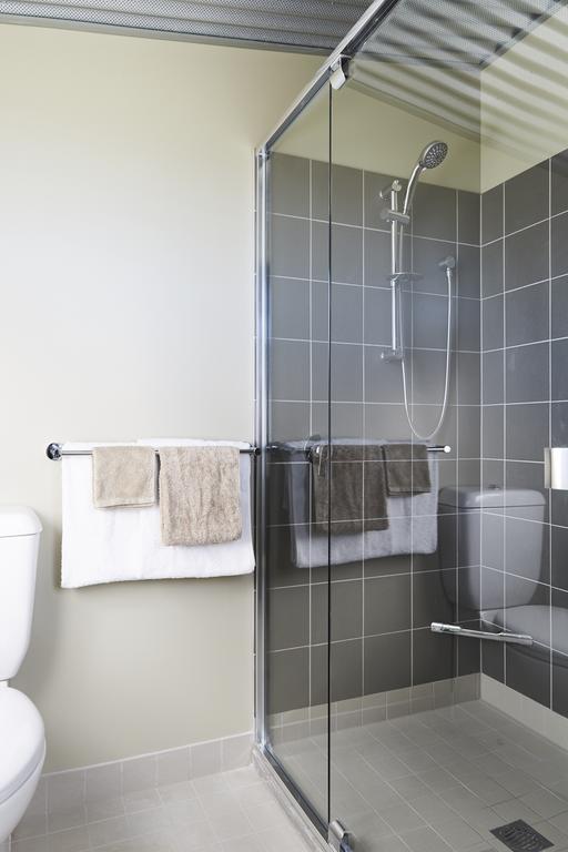 Ridgemill Estate Aparthotel Станторп Екстериор снимка